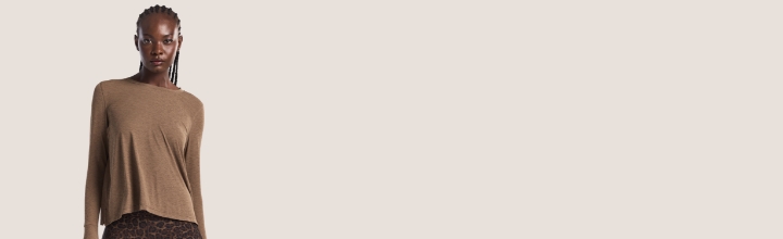 חולצות וגופיות