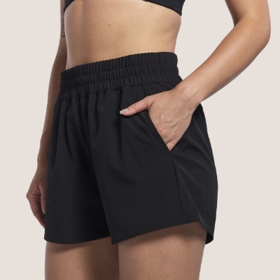 מכנסיים קצרים