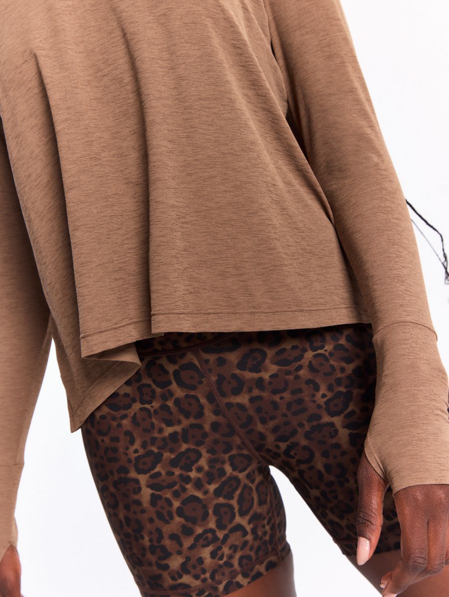 חולצת אקטיב שרוול ארוך