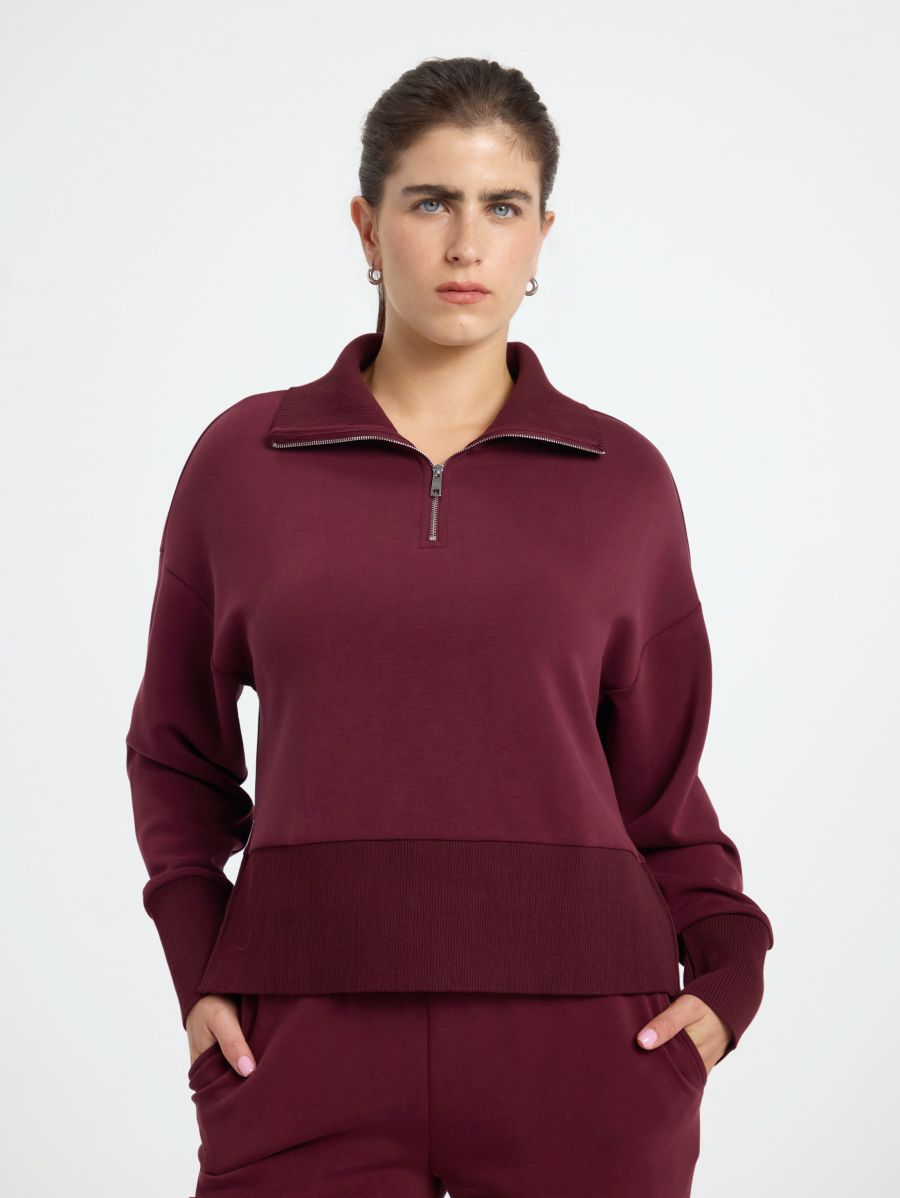 סווטשירט גולף מבד רך ונעים למגע