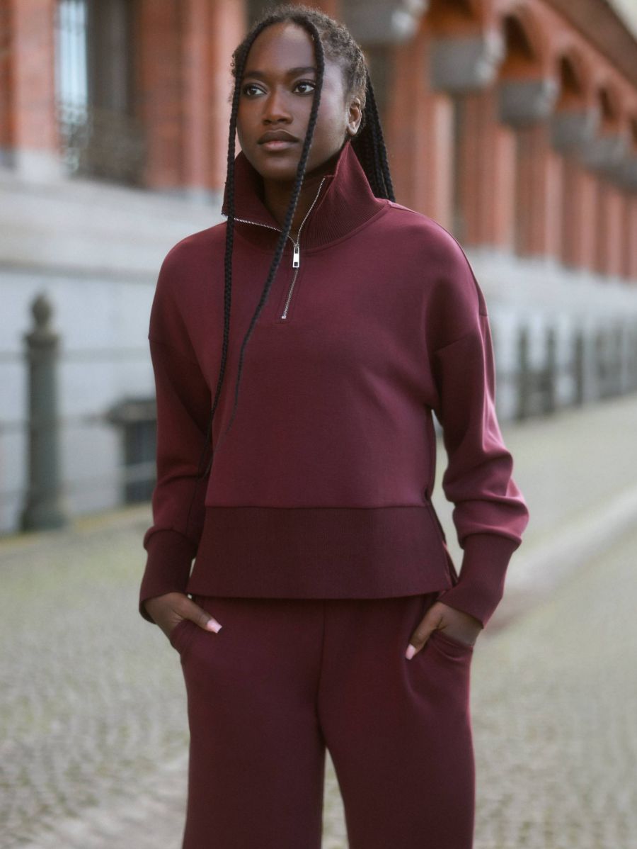 סווטשירט גולף מבד רך ונעים למגע