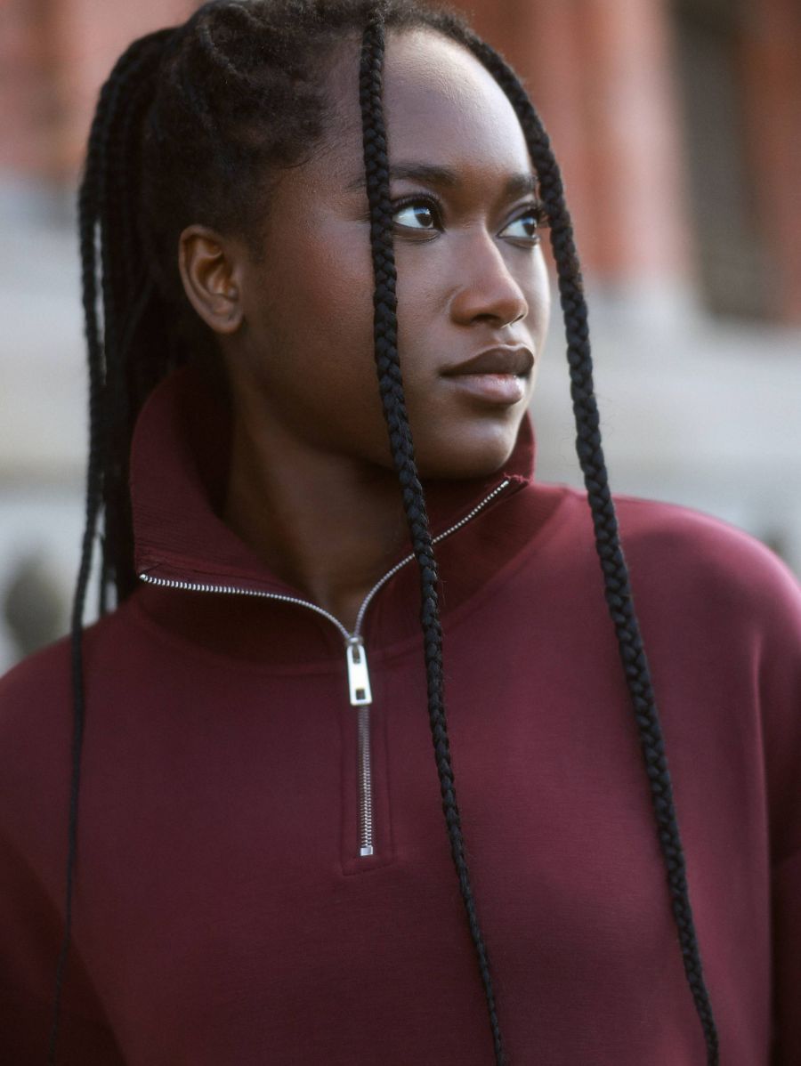 סווטשירט גולף מבד רך ונעים למגע