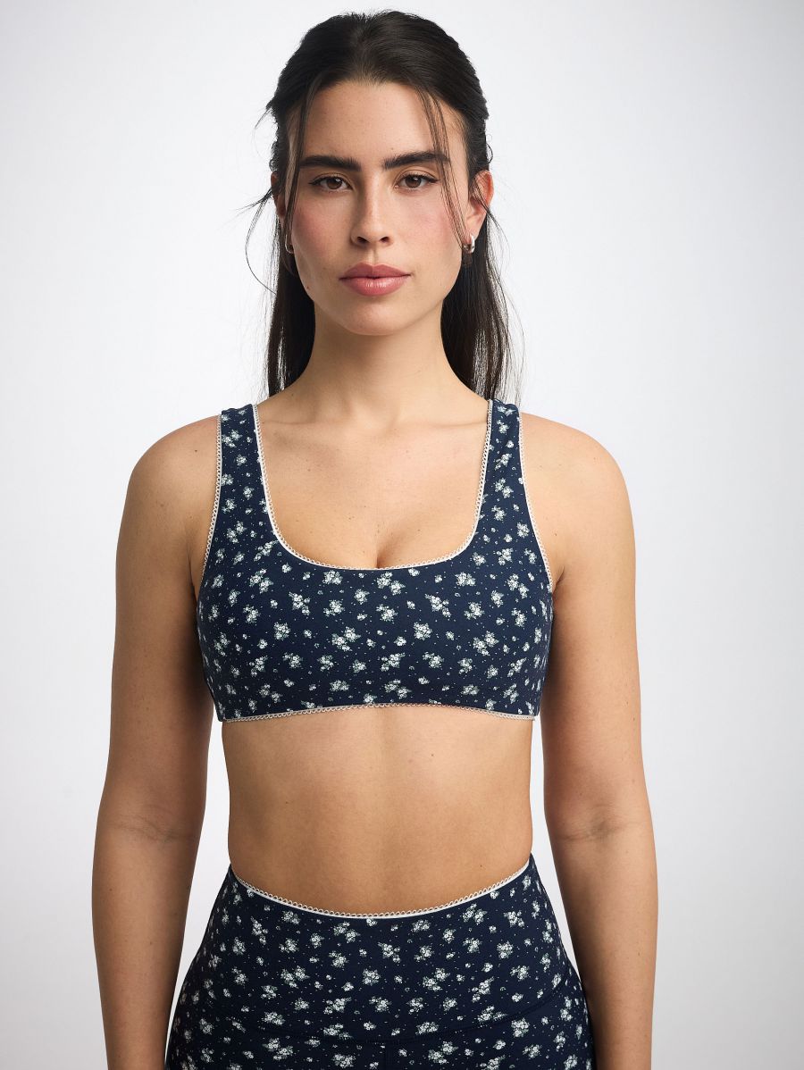 חזיית ספורט מחשוף ישר מבד ilios