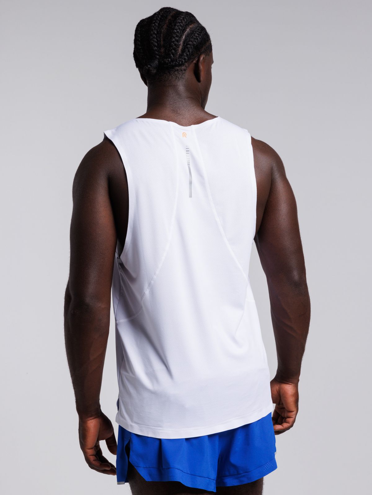 גופיית ריצה קלה מבד mesh