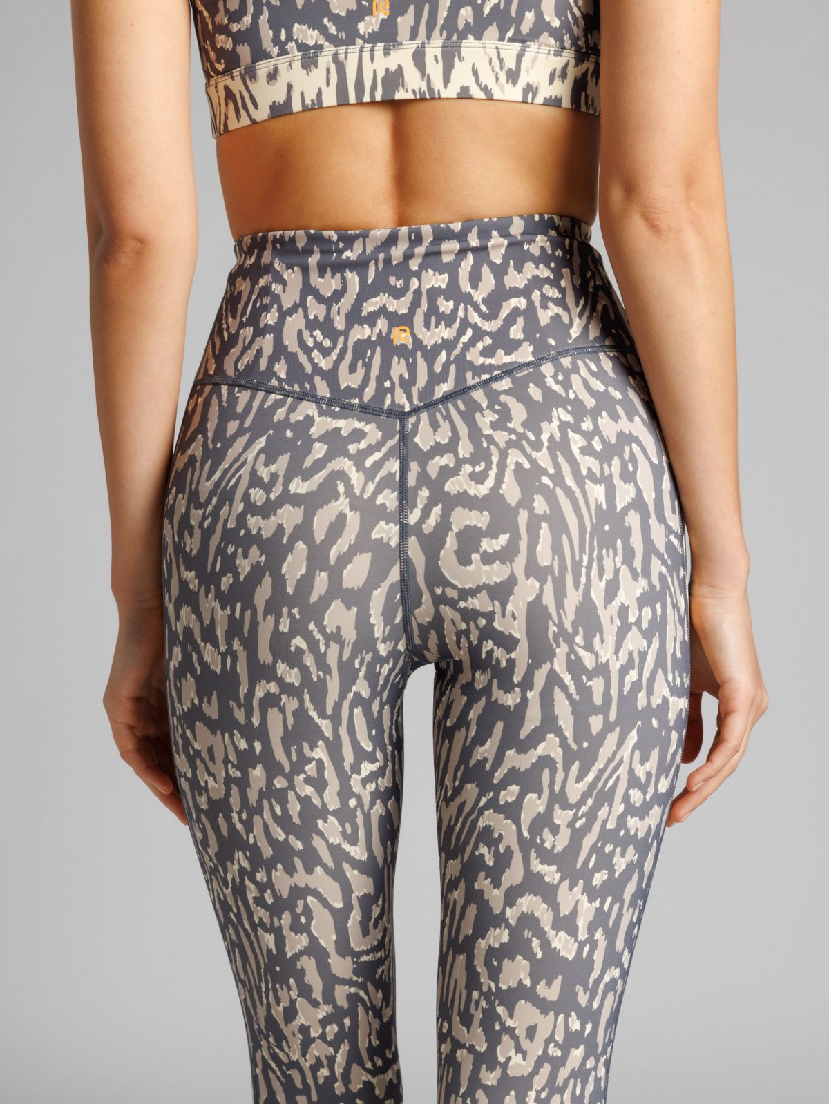 טייץ פסים squat proof באורך ”25 מבד nero