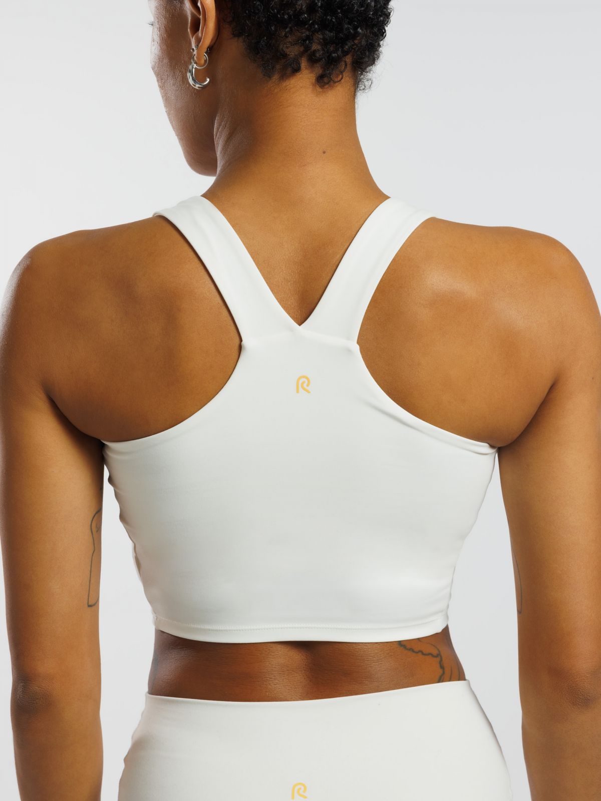 גופייה עם חזיה מובנית מבד ilios