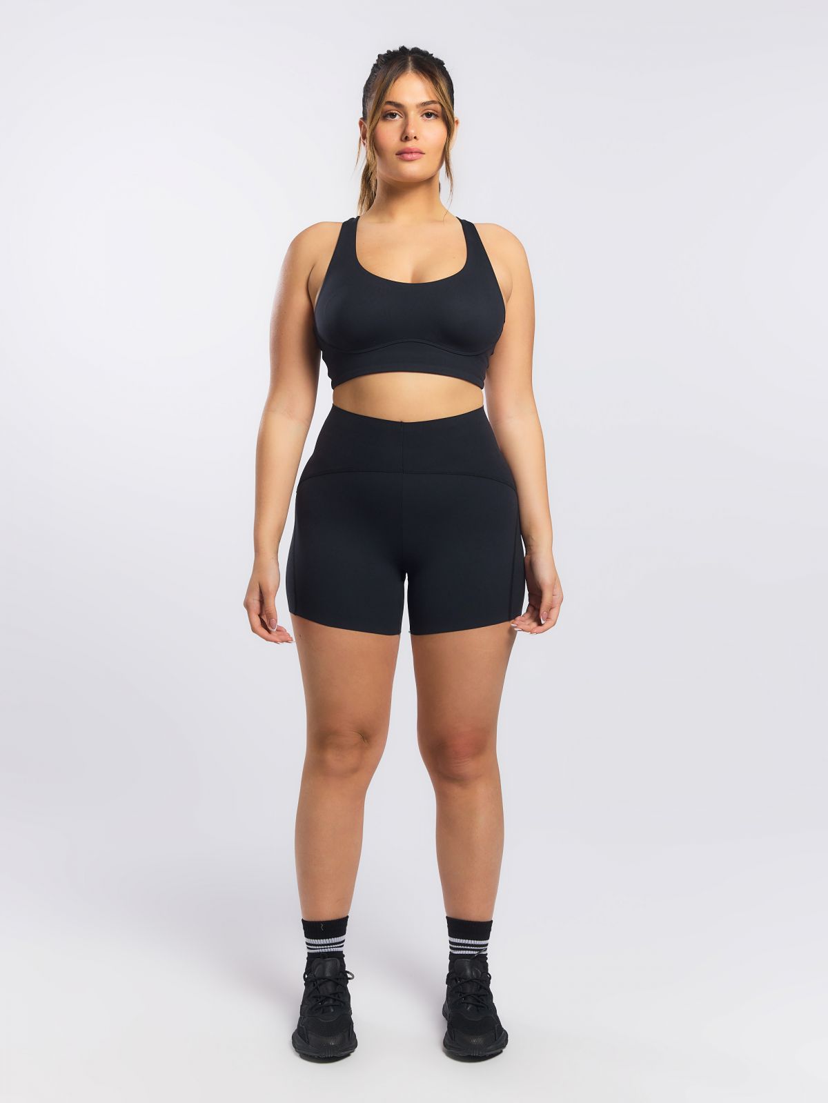 חזיית ספורט גב Y מבד petra