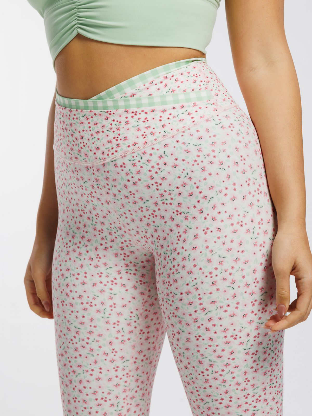 טייץ מותן מעטפת באורך ”28 מבד ilios ממוחזר