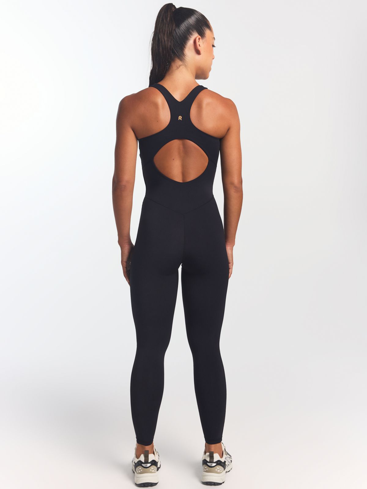 אוברול גב רייסר אורך 25” מבד nero