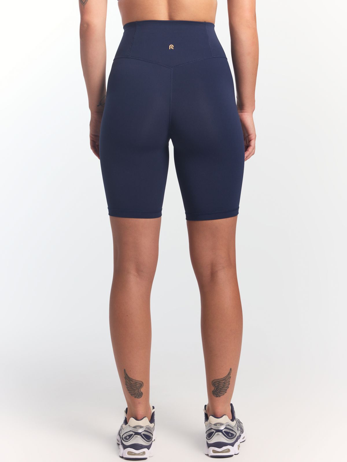 טייץ בייקר אורך 8” מבד nero