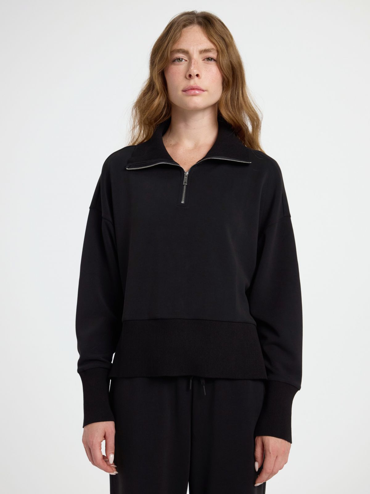 סווטשירט גולף מבד רך ונעים למגע