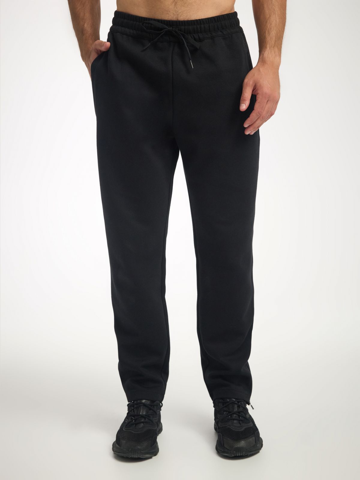 מכנסי טרנינג