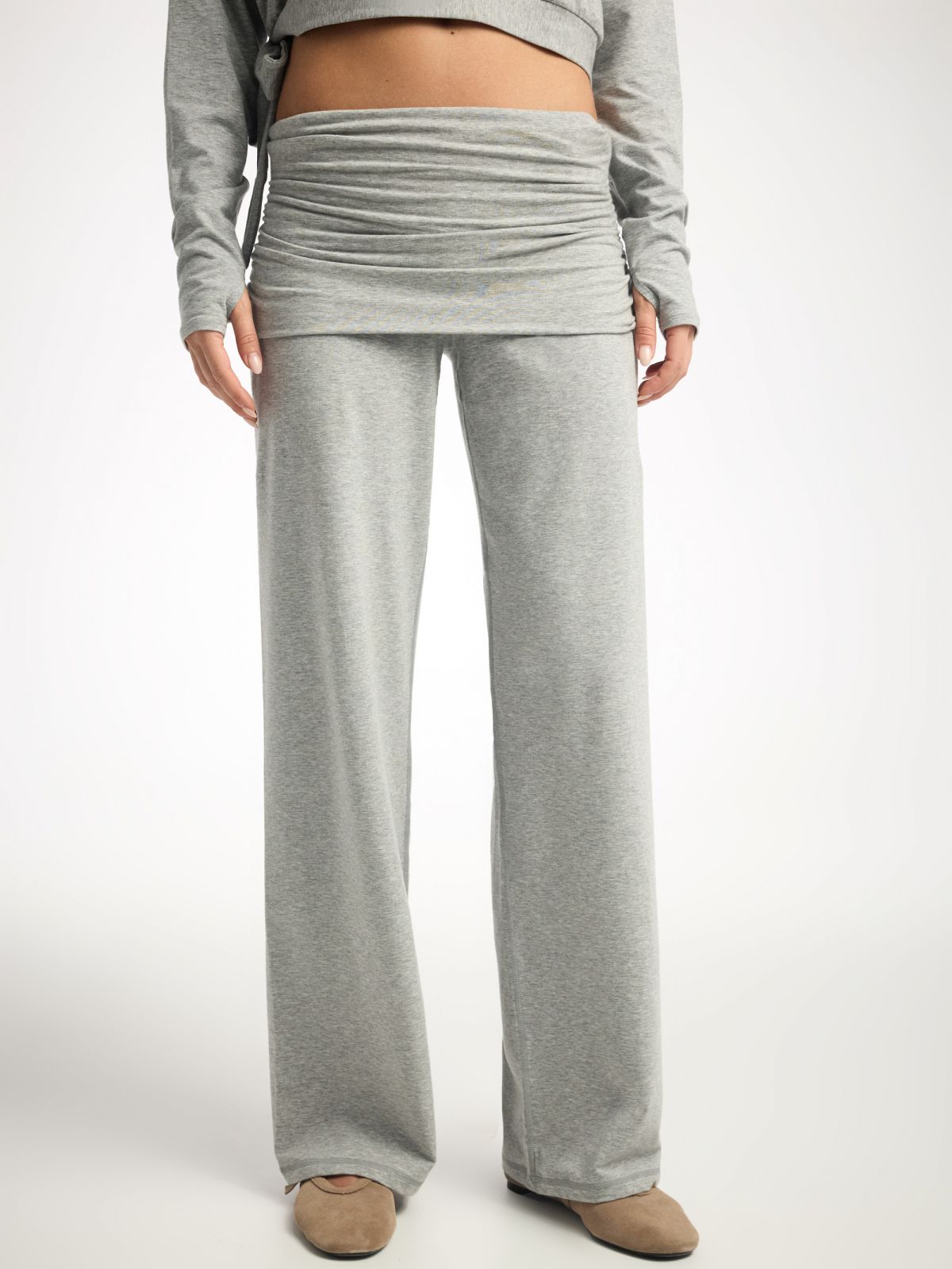 מכנסי יוגה רחבים מבד gaia