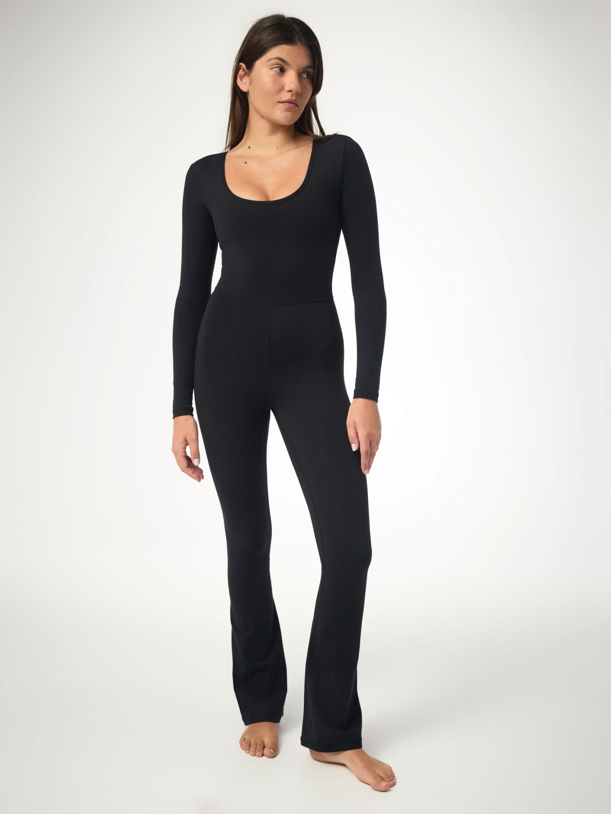 אוברול בגזרה מתרחבת שרוול ארוך אורך ”28 מבד ilios