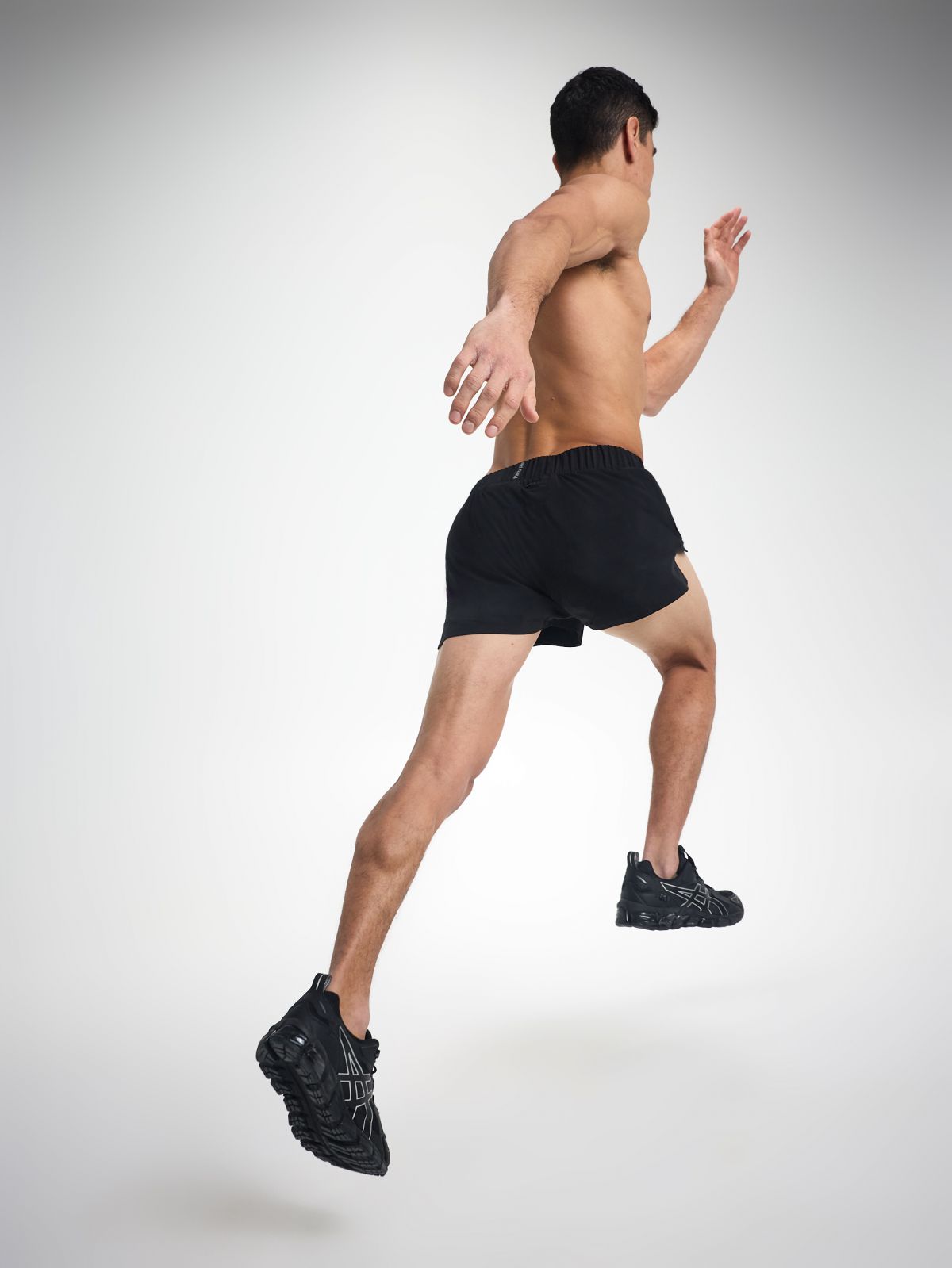 מכנסי ריצה אורך ”3