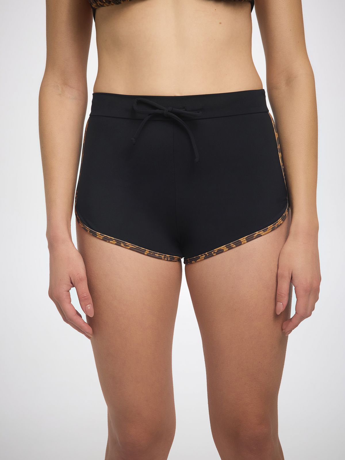 מכנסי בגד ים פייפינג בגזרת בוקסר