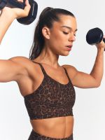 חזיית ספורט מבד nero