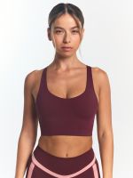 חזיית ספורט גב V מבד nero