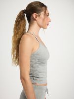 גופייה עם כיווצים וחזייה מובנית מבד ilios