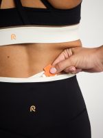 טייץ קולור בלוק אורך ”25 מבד nero