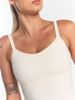 גופיית אימון עם חזייה פנימית מבד nero