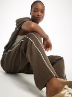 מכנסי טרנינג