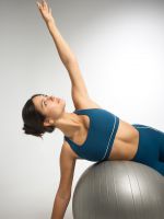 חזיית ספורט קולור בלוק מבד ilios