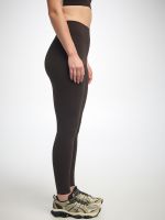 טייץ בגזרה גבוהה באורך ”28 מבד nero