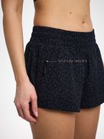 מכנסי ריצה קצרים