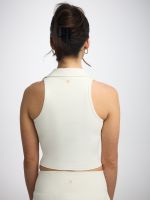 גופיית פולו עם חזייה פנימית מבד ilios