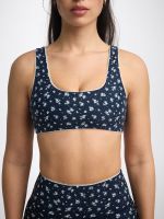 חזיית ספורט מחשוף ישר מבד ilios