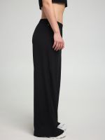 מכנס ניילון רחב