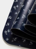 מזרן יוגה עם רצועת נשיאה