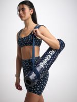 מזרן יוגה עם רצועת נשיאה