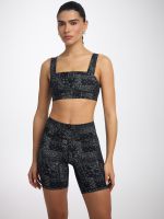 חזיית ספורט מחשוף ישר מבד nero