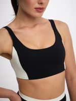 חזיית ספורט פאנל ריב מבד ilios