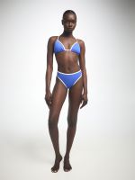 חזיית בגד ים משולשים