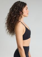 חזיית ספורט עם כתפיות נשלפות מבד nero