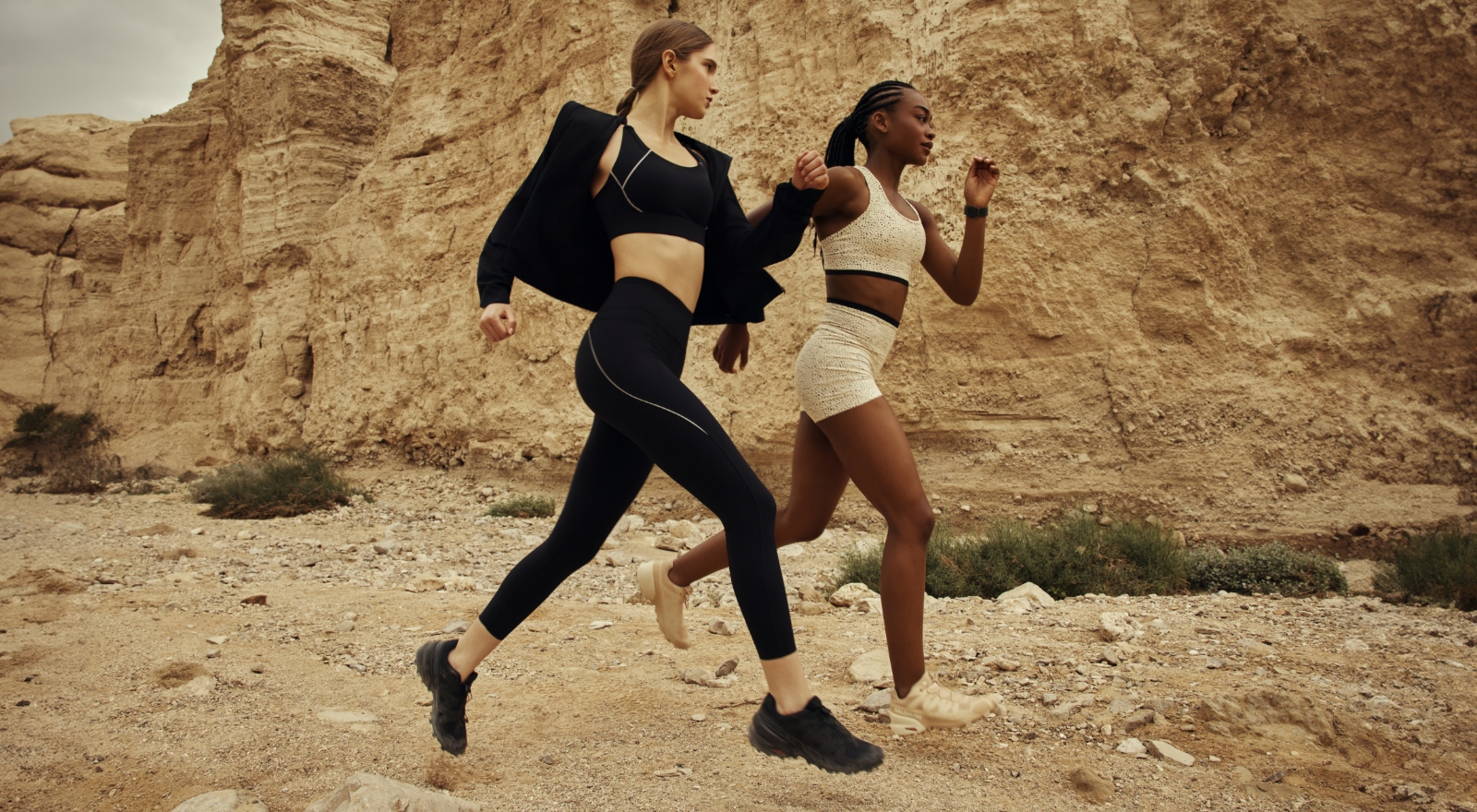 תמונת אווירה נשים ריצה