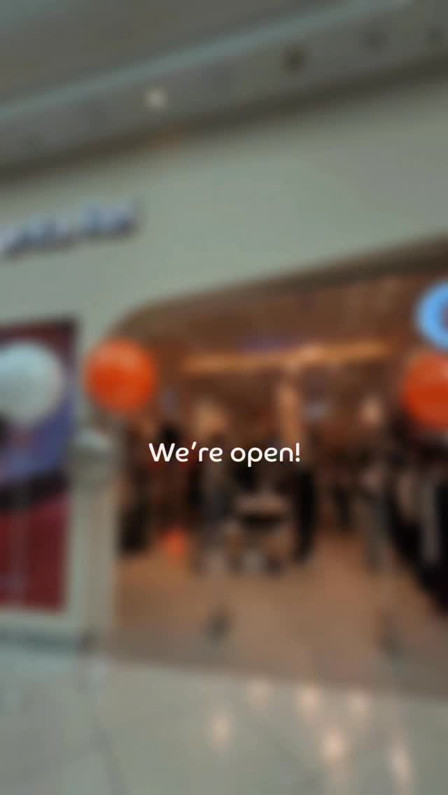 ⁨	פתח תקווה, הגענו! 🤸🏼‍♂️ 
בואו לבקר בבית החדש שלנו סניף עופר הקניון הגדול 😘⁩